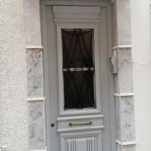 公寓 Belfry House 纳夫普利翁