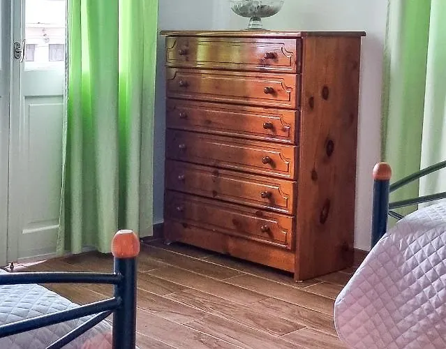 Belfry House 公寓 *